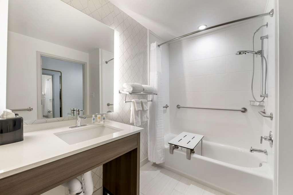 Comfort Suites St. Augustine Historic District Area 部屋 写真